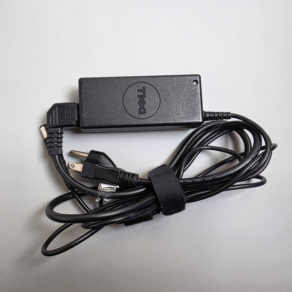 Dell DA65NS4-00 AC Power Adapter XK850 19..5V 3.34A